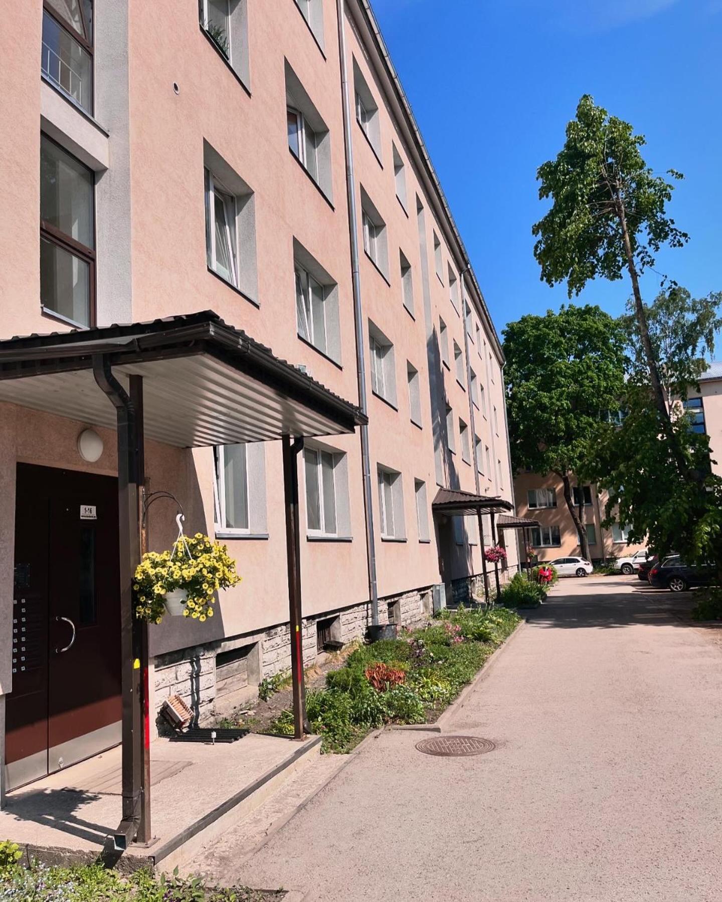 Tallinnhousing Studio For 4 With Free Parking Exterior foto